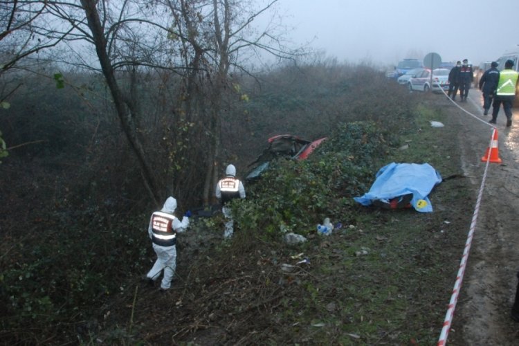 Bartın'da korkun&ccedil; kaza! Otomobil devrildi: 1 &ouml;l&uuml;, 4 yaralı