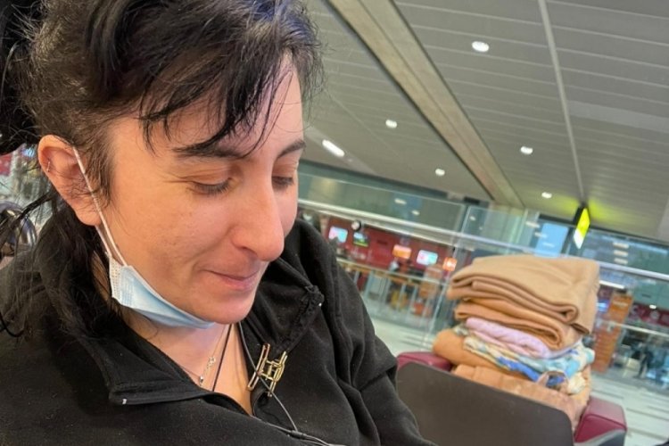 G&uuml;rc&uuml; kadını tedavi vaadiyle kandırıp Fransa'da bıraktılar