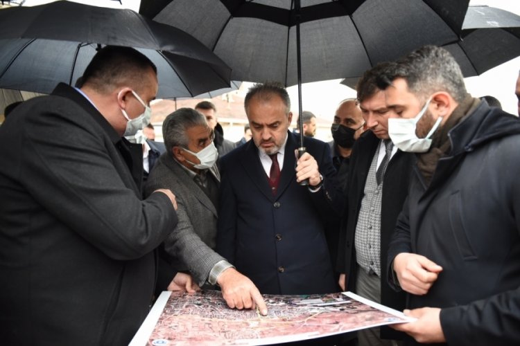 İneg&ouml;l sokaklarına Bursa B&uuml;y&uuml;kşehir eli