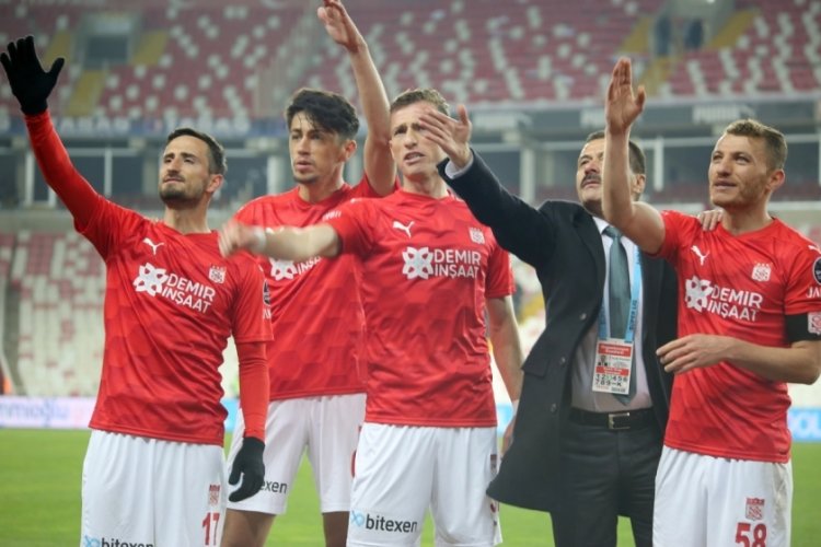 Sivasspor'dan &uuml;st &uuml;ste 3. galibiyet