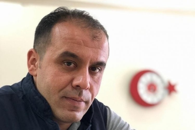 Mermer y&uuml;kl&uuml; kamyonun altında hayatını kaybetti