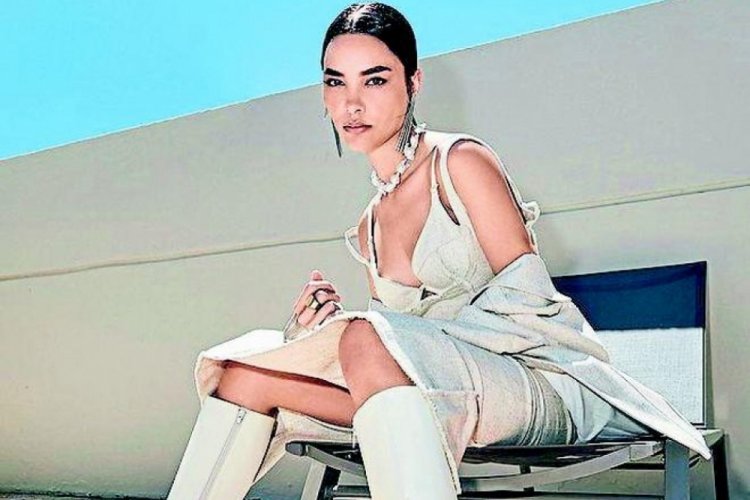 Hazal Filiz K&uuml;&ccedil;&uuml;kk&ouml;se bir &nbsp;ajanı oynamak b&uuml;y&uuml;k keyif verir bana