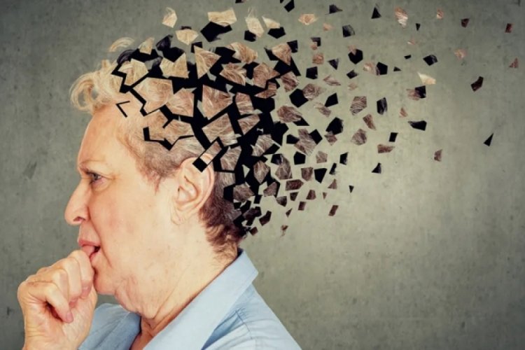 Do&ccedil;. Dr. Akı: Alzheimer hastaları &ouml;nce yakın ge&ccedil;mişi unutuyor