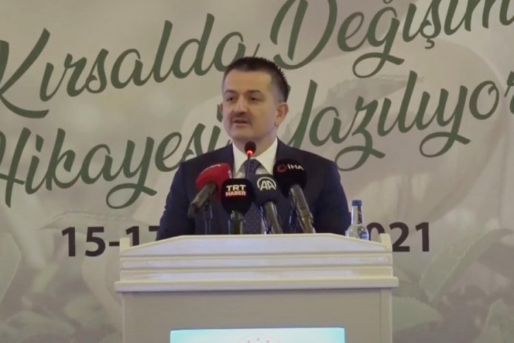Pakdemirli: Kırsal kalkınma yatırımı i&ccedil;in 1,3 milyar lira ayırdık