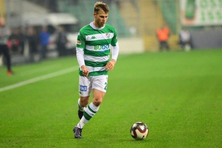 Bursaspor'la s&ouml;zleşme fesh etmişti! İsmail &Ccedil;ok&ccedil;alış Galatasaray'a mı, Benfica'ya mı gidecek?