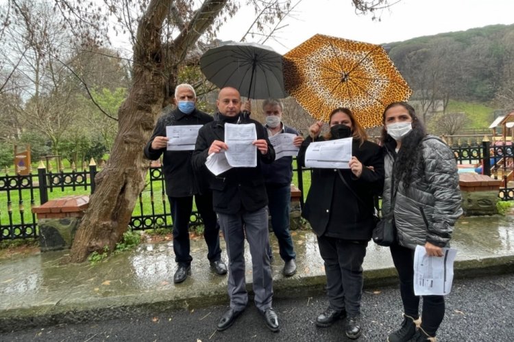 Kaporasını verdiği ara&ccedil;ları alamayan vatandaşlar stok&ccedil;ulara isyan etti