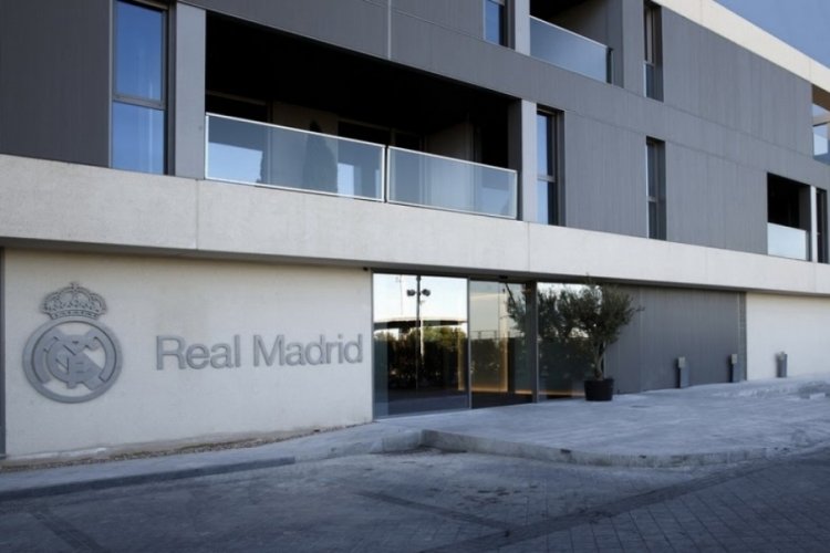 Real Madrid'de koronavir&uuml;s vakaları artıyor