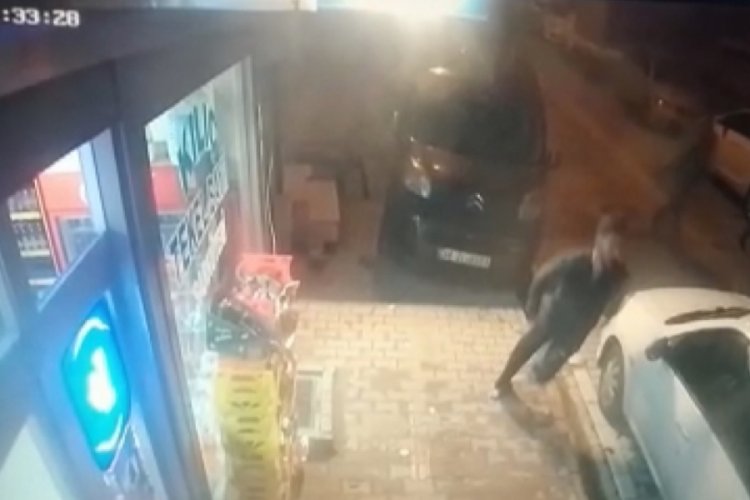 İstanbul Esenyurt'ta yabancı uyrukluların kavgası kamerada