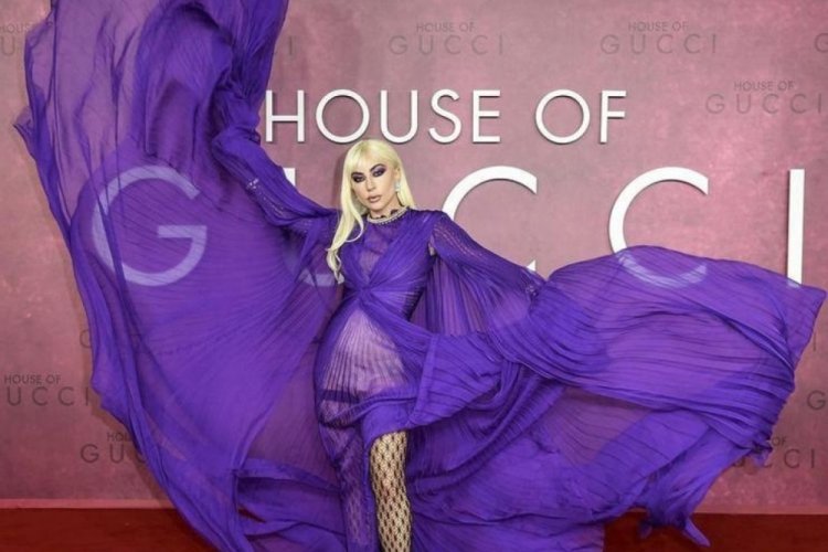 Lady Gaga: Psikiyatri hemşirem yanımdaydı