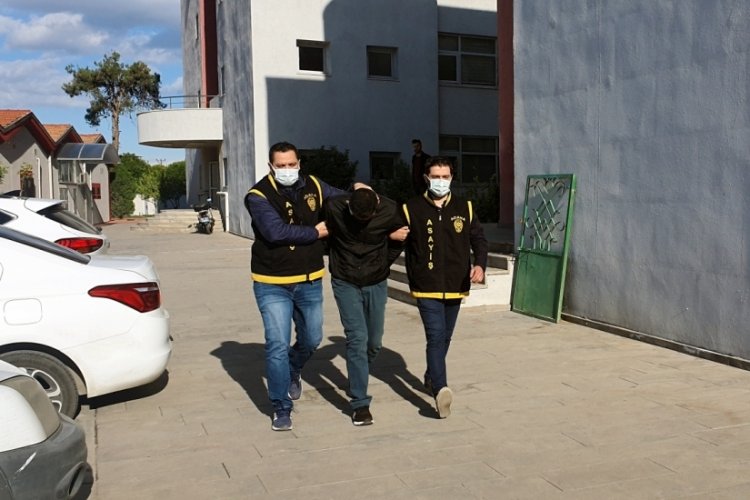 Adana'da g&ouml;zaltına alınan 4 hırsızlık ş&uuml;phelisine tutuklama
