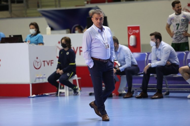 B&uuml;y&uuml;kşehir Belediyespor'dan ayrılık kararı