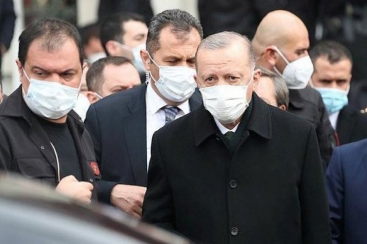 Cumhurbaşkanı Erdoğan, cuma namazını Yıldız Hamidiye Camii'nde kıldı