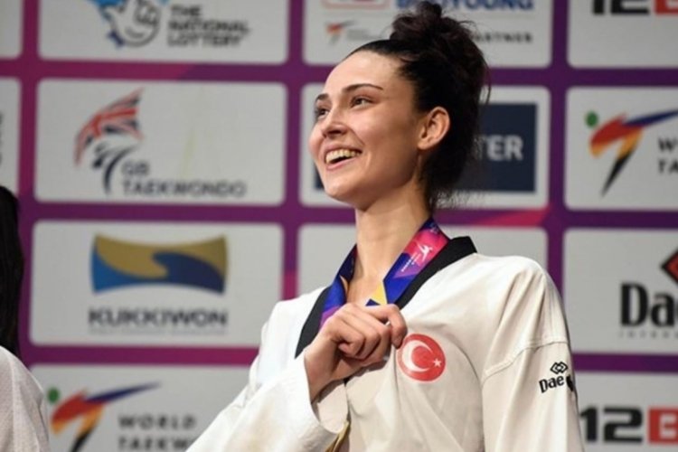 İrem Yaman, aktif tekvando kariyerine son verdiğini duyurdu