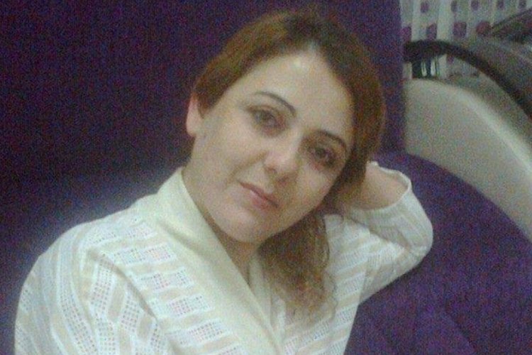 2 &ccedil;ocuk annesine sokak ortasında kurşun yağdırdı