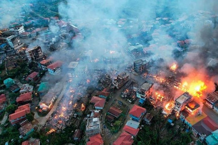 Myanmar ordusunun toplu katliamlarında en az 40 kişi &ouml;ld&uuml;
