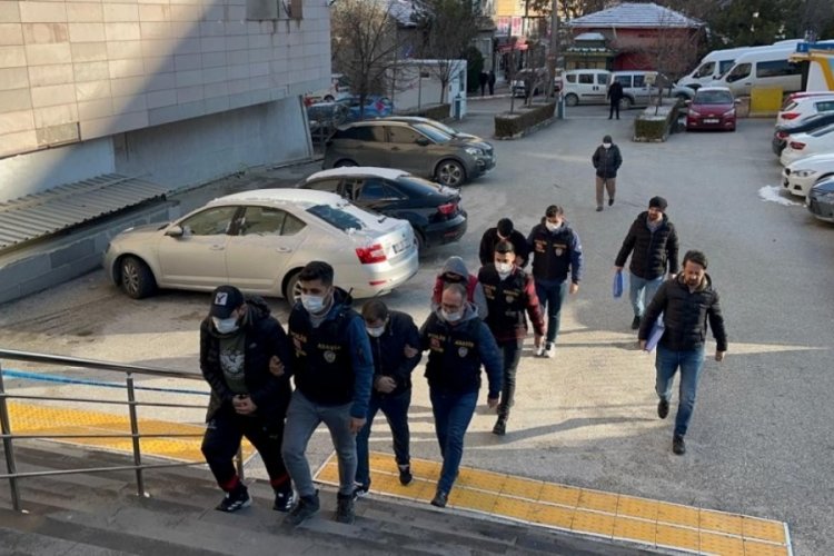 Eskişehir merkezli 3 ilde fuhuş operasyonu, 4 g&ouml;zaltı