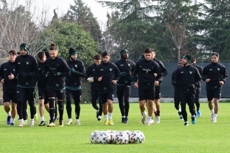 Denizlispor'un rakibi &Uuml;mraniyespor