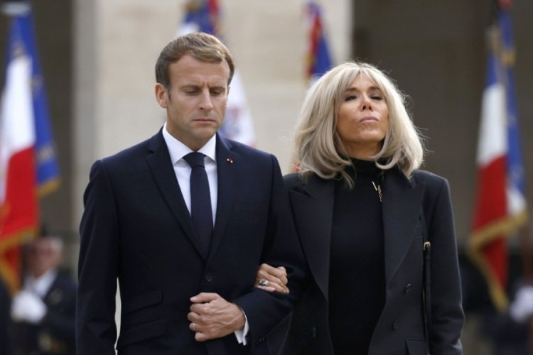 Brigitte Macron "erkek olarak doğduğunu" iddia edenlere dava a&ccedil;maya hazırlanıyor