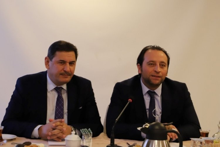Bursa İl Milli Eğitim M&uuml;d&uuml;r&uuml;'nden &ouml;ğretmenlere teşekk&uuml;r belgesi