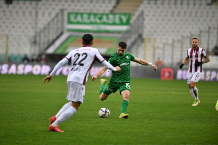 Bursaspor teknik direkt&ouml;rs&uuml;z &ccedil;ıktığı &uuml;&ccedil; ma&ccedil;ta yenilgiye uğradı