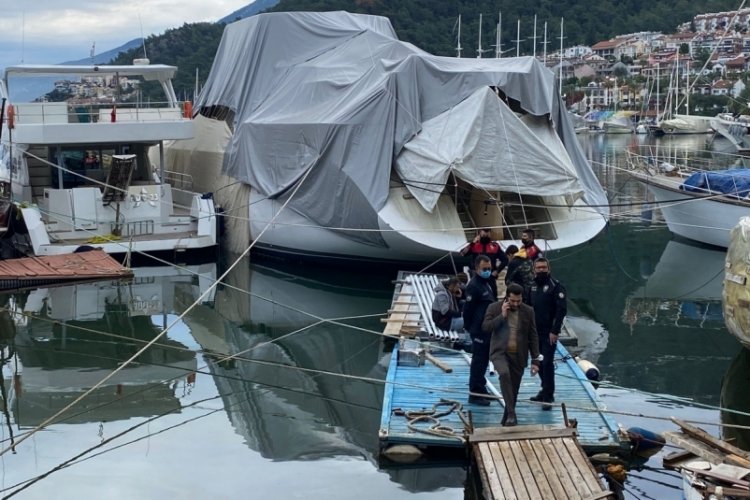 Muğla'da iş&ccedil;iler elektrik akımına kapıldı: 1 &ouml;l&uuml;