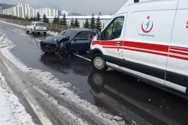 Kar yağışı kazaları beraberinde getirdi