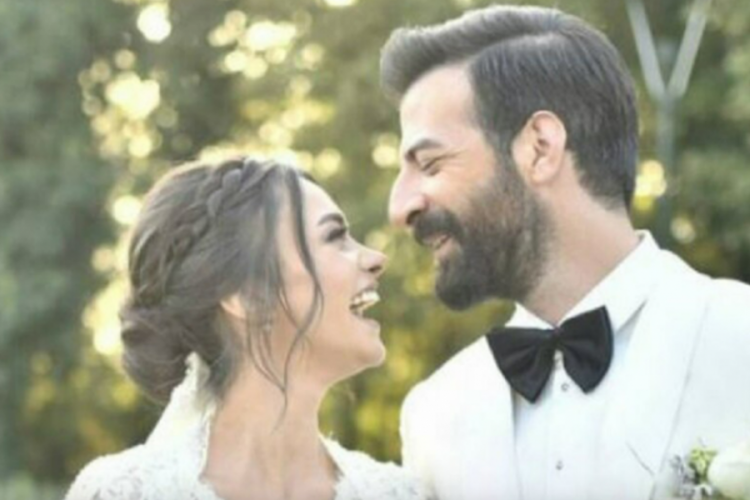 Hande Soral-İsmail Demirci &ccedil;iftinden m&uuml;jdeli haber!