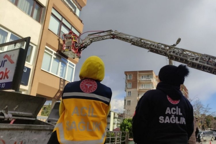 Bursa'da itfaiye sepetli kurtarma operasyonu