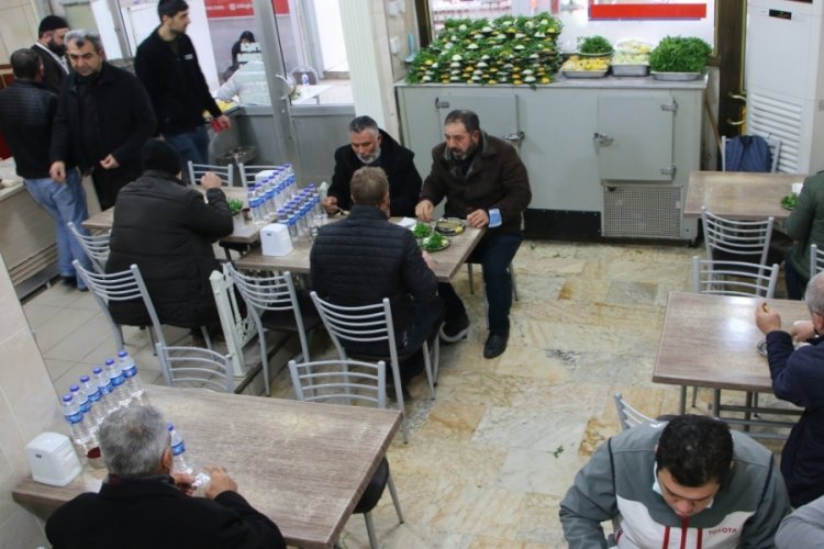 Sabah namazından sonra ilk durak pa&ccedil;acı