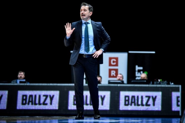 Ahmet &Ccedil;akı: "Sezonun geri kalanı daha zorlu ge&ccedil;ecek"
