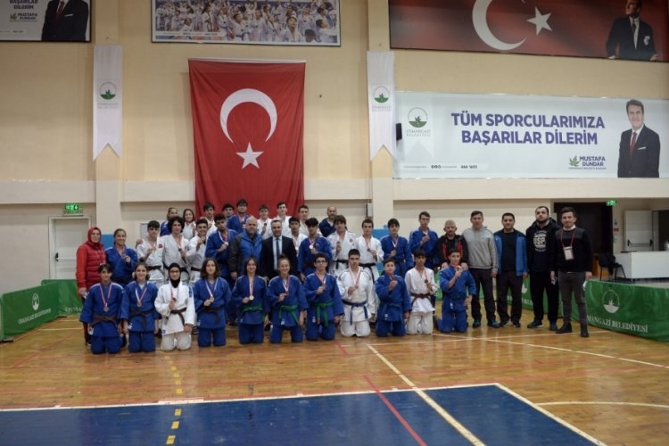Osmangazili Judocular madalyaya doymuyor