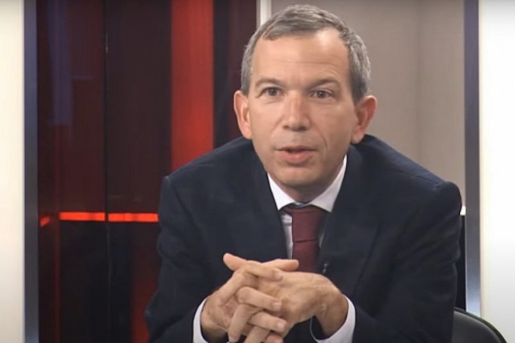 Galatasaray Y&ouml;netim Kurulu S&ouml;zc&uuml;s&uuml; Sanyer "Kimsenin hakkının yenmemesini istiyoruz"