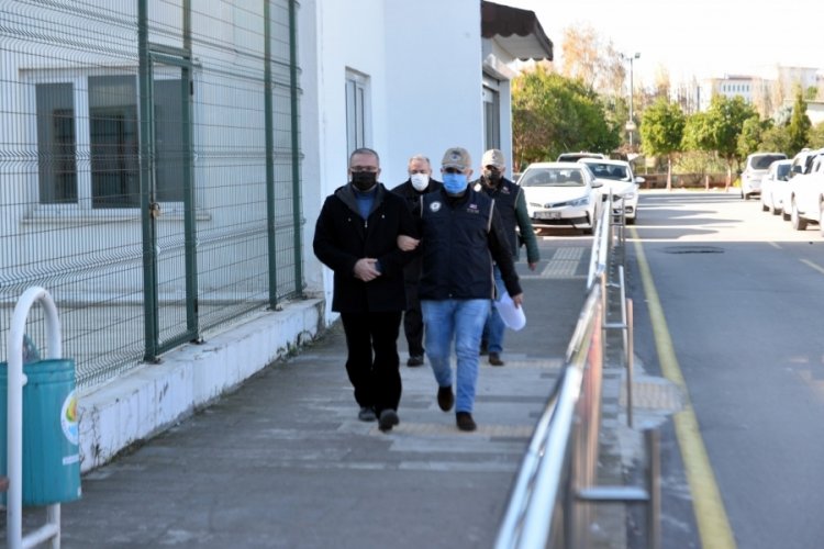 FET&Ouml;'n&uuml;n 'Adana b&ouml;lge abisi' operasyonla yakalandı