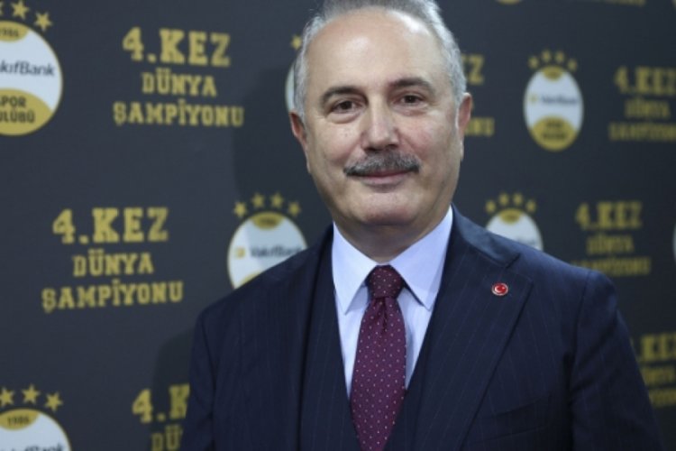 VakıfBank 5 kulvarda da şampiyon olmak istiyor