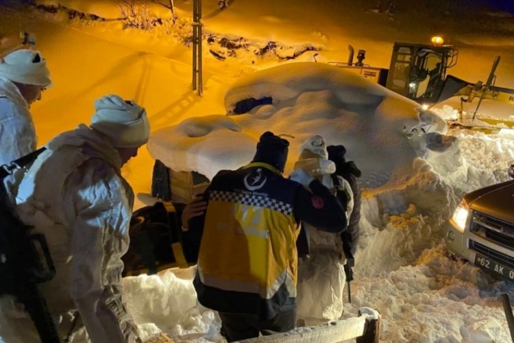 Tunceli'de evinde yaralanan 101 yaşındaki kadın i&ccedil;in seferber oldular
