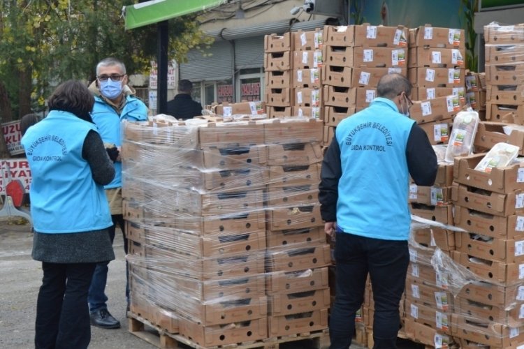 Tarihi ge&ccedil;miş 4 ton 200 kilo et imha edildi