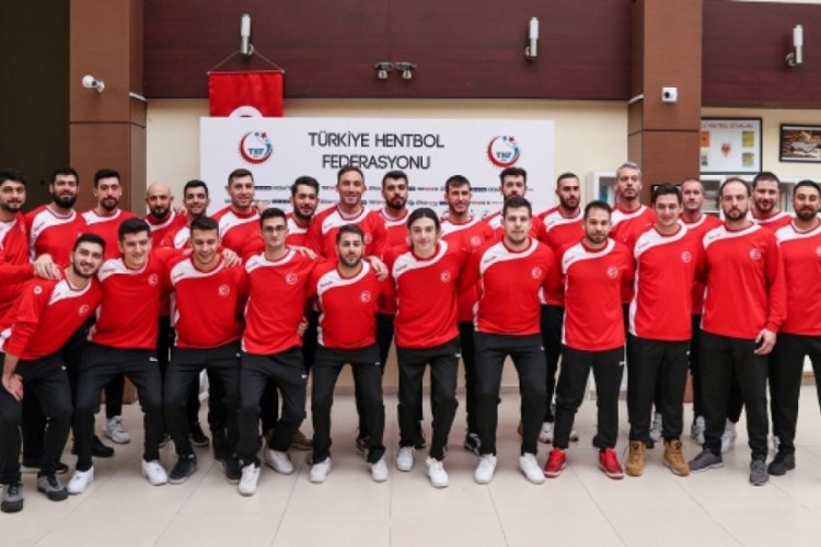 A Milli Erkek Hentbol Takımı, bir ilki ger&ccedil;ekleştirmek istiyor