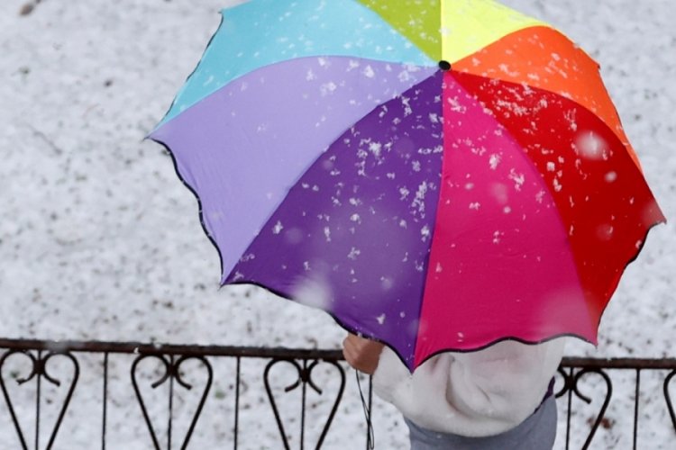 Kar yağışı sonrası Meteoroloji'den yeni uyarı! Bursalılar buzlanmaya dikkat