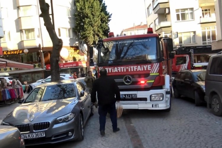 İstanbul Avcılar'da itfaiyeye hatalı park engeli