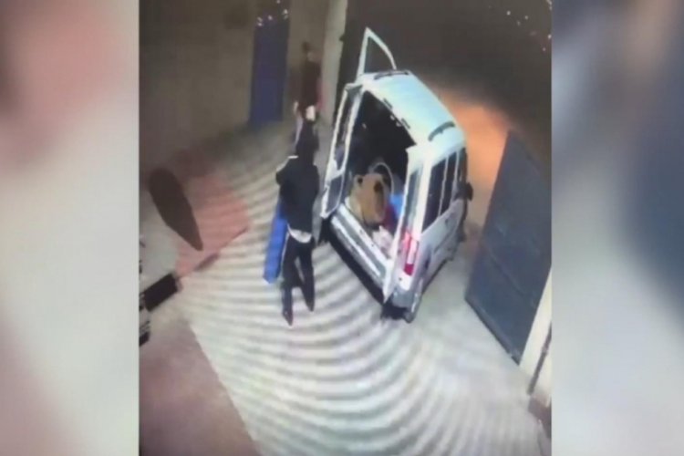 Kocaeli Gebze'de hırsızlık yapan ş&uuml;pheliler &Uuml;mraniye'de yakalandı
