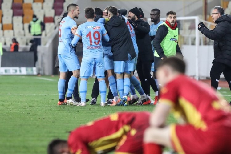 Hikmet Karaman "2-0'dan geriye d&ouml;n&uuml;ş &ccedil;ok &ouml;nemli"
