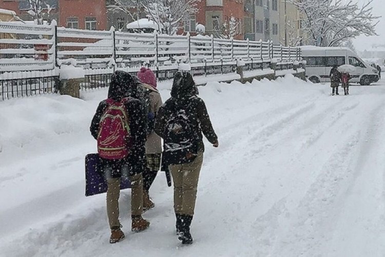 Artvin'de 39 k&ouml;y yolu ulaşıma kapalı