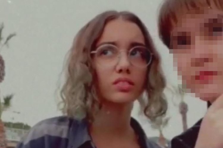 Aydın'da balkondan atlayan liseli &ouml;ld&uuml;, arkadaşı son anda kurtarıldı