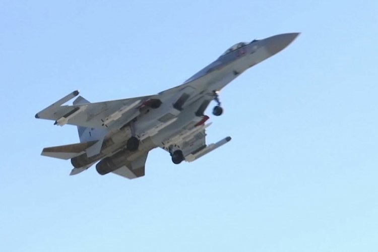 Kırım'daki hava &uuml;slerine konuşlanmaya y&ouml;nelik tatbikat yapıldı