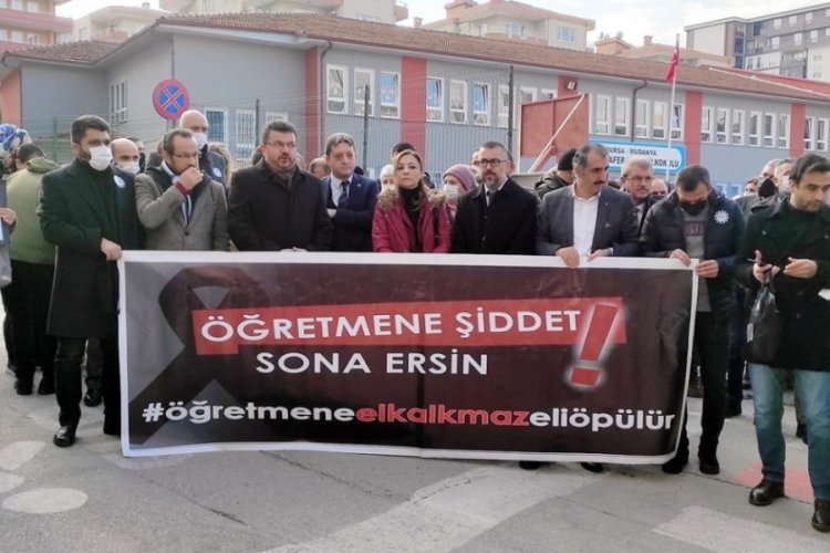 Bursa'da &ouml;ğretmene yapılan saldırıyı kınadılar