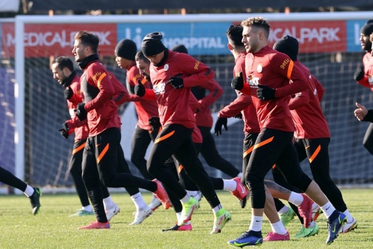 Galatasaray'da hedef k&ouml;t&uuml; gidişe dur demek