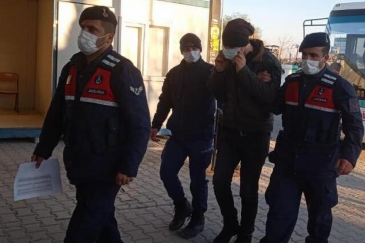 Ka&ccedil;maya &ccedil;alışan FET&Ouml;'c&uuml;ler, ihra&ccedil; kaymakamı, subay, polis ve &ouml;ğretmen &ccedil;ıktı