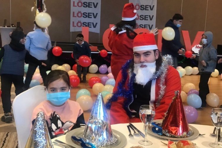 L&Ouml;SEV Bursa'da &ccedil;ocuklara moral oldu