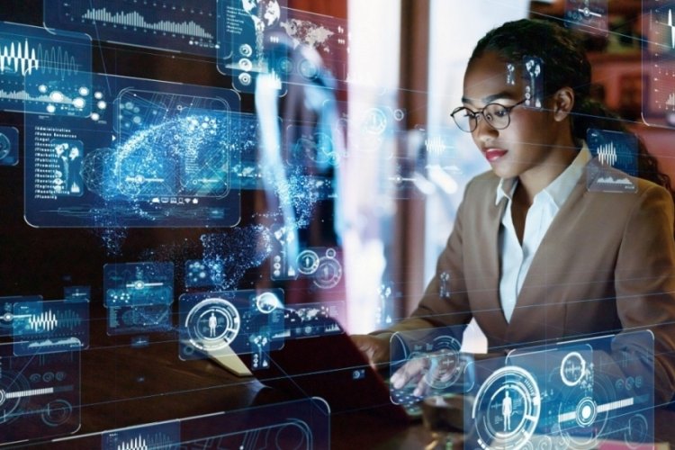 Her insan 32 gigabyte'lık veri transfer ediyor
