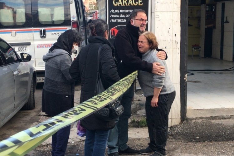 Adana'da karısını ağır yaraladı, intihar etmeye kalktı!
